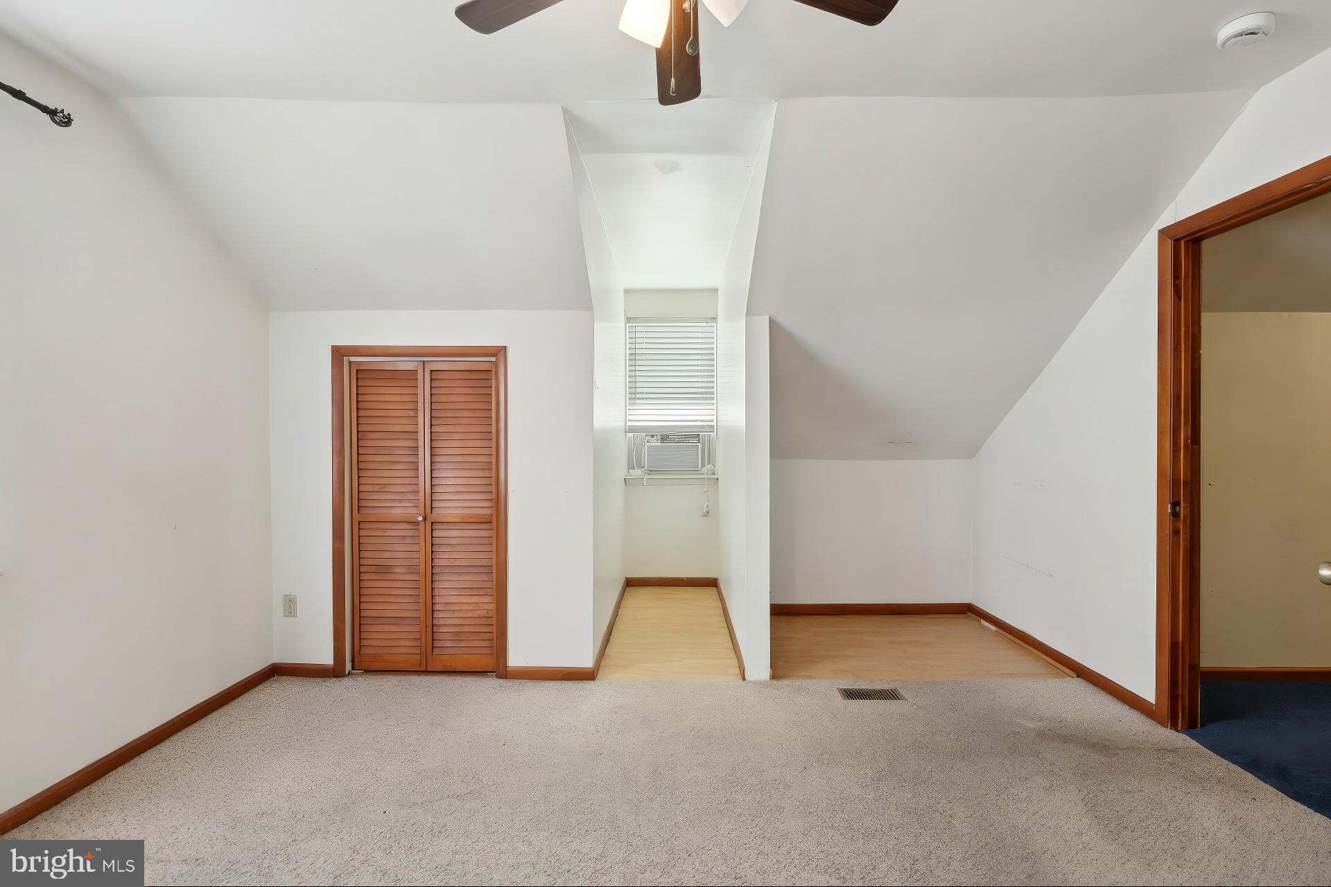 FOX RUN ESTATES - Residential