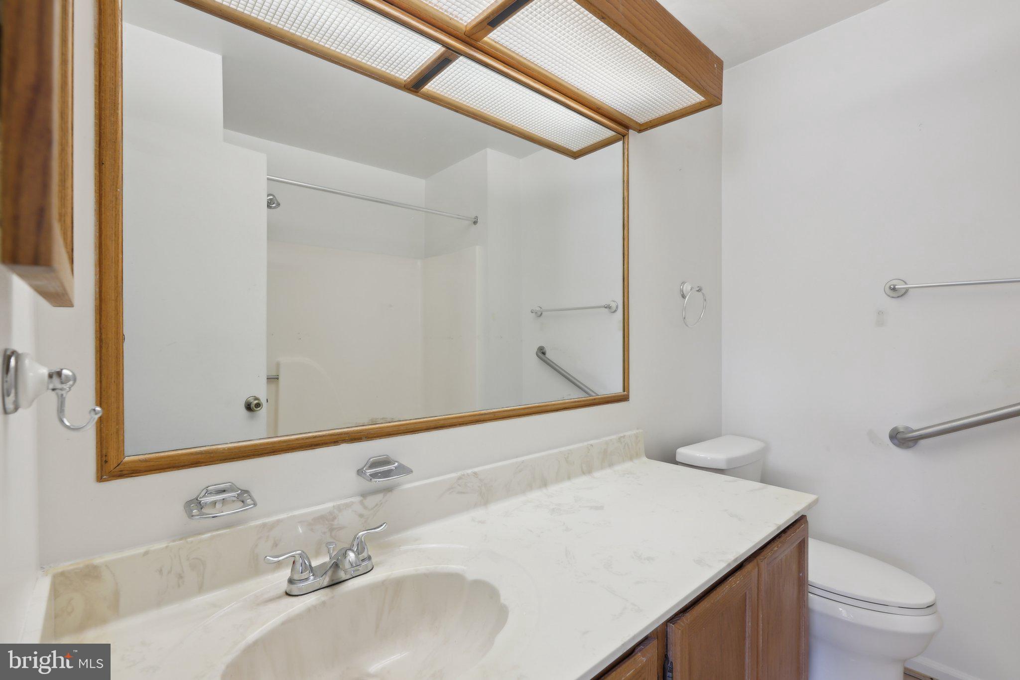 FOX RUN ESTATES - Residential