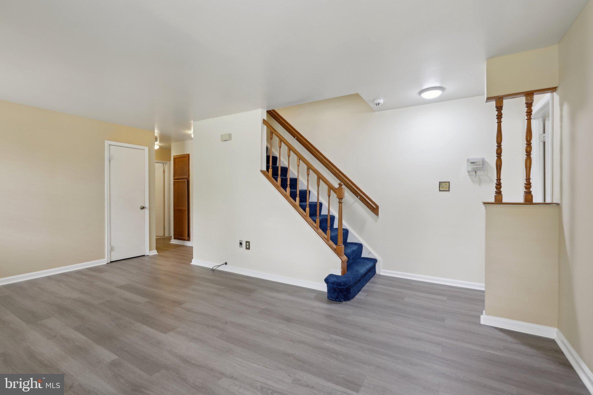 FOX RUN ESTATES - Residential