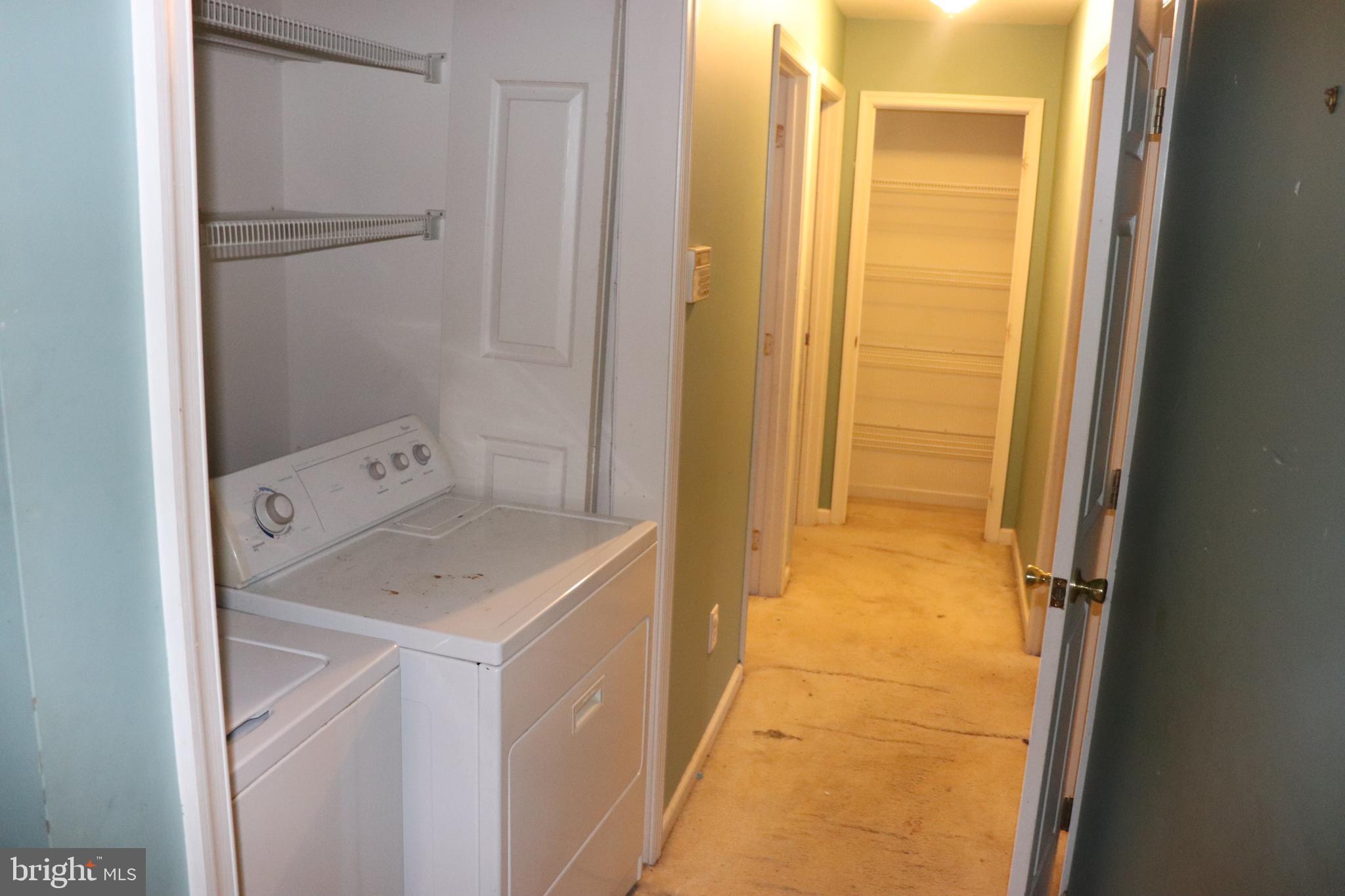 MIDDLE RIVER - Residential