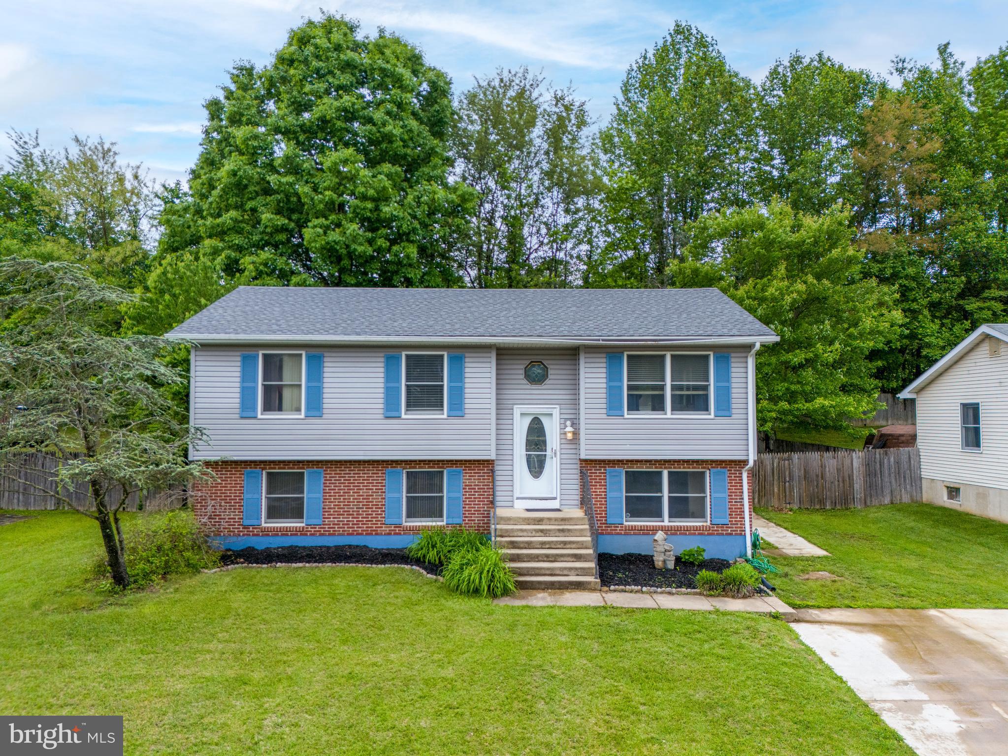 BUCKHILL FARMS - Residential