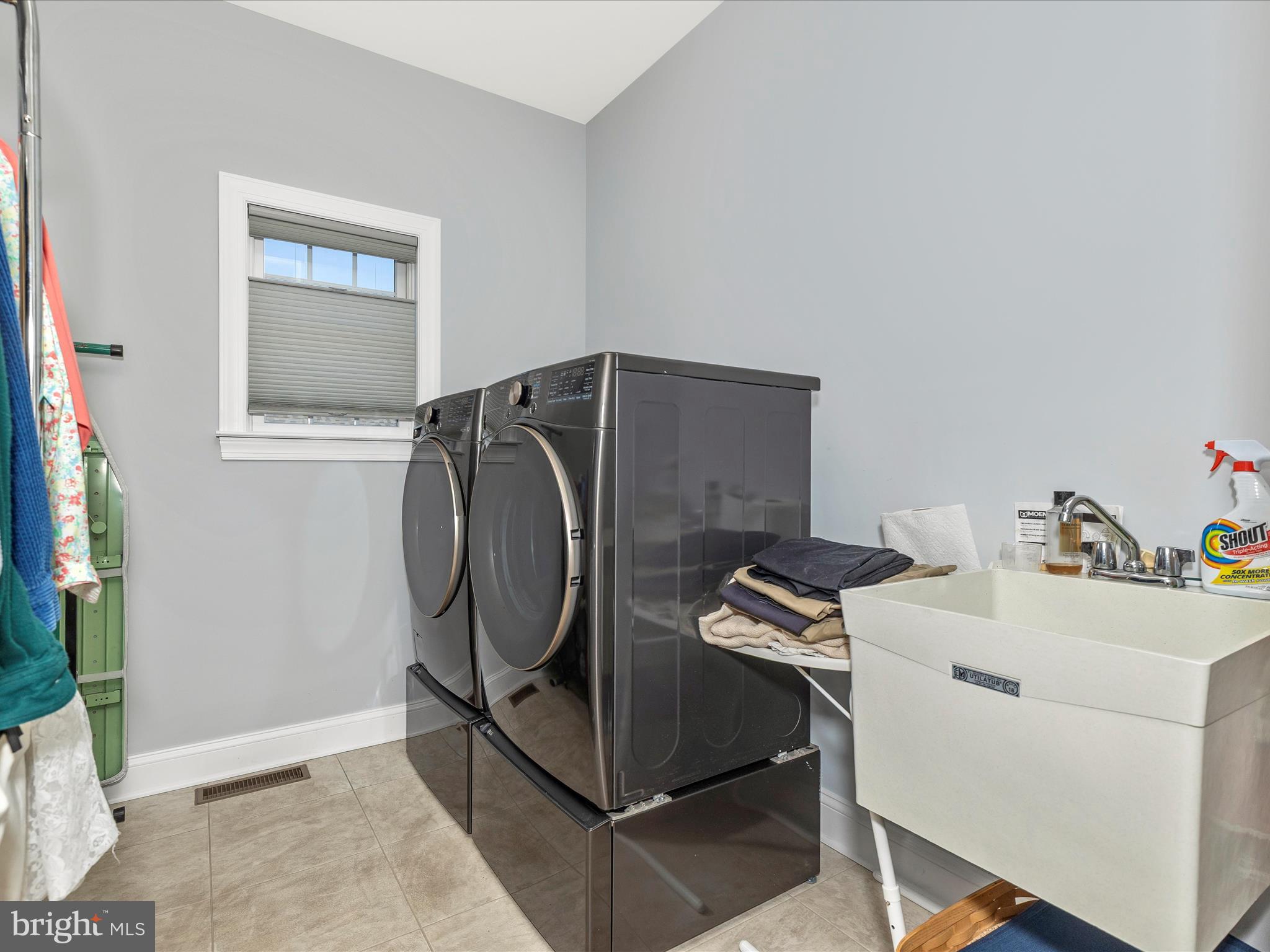 PENN NATIONAL - Residential