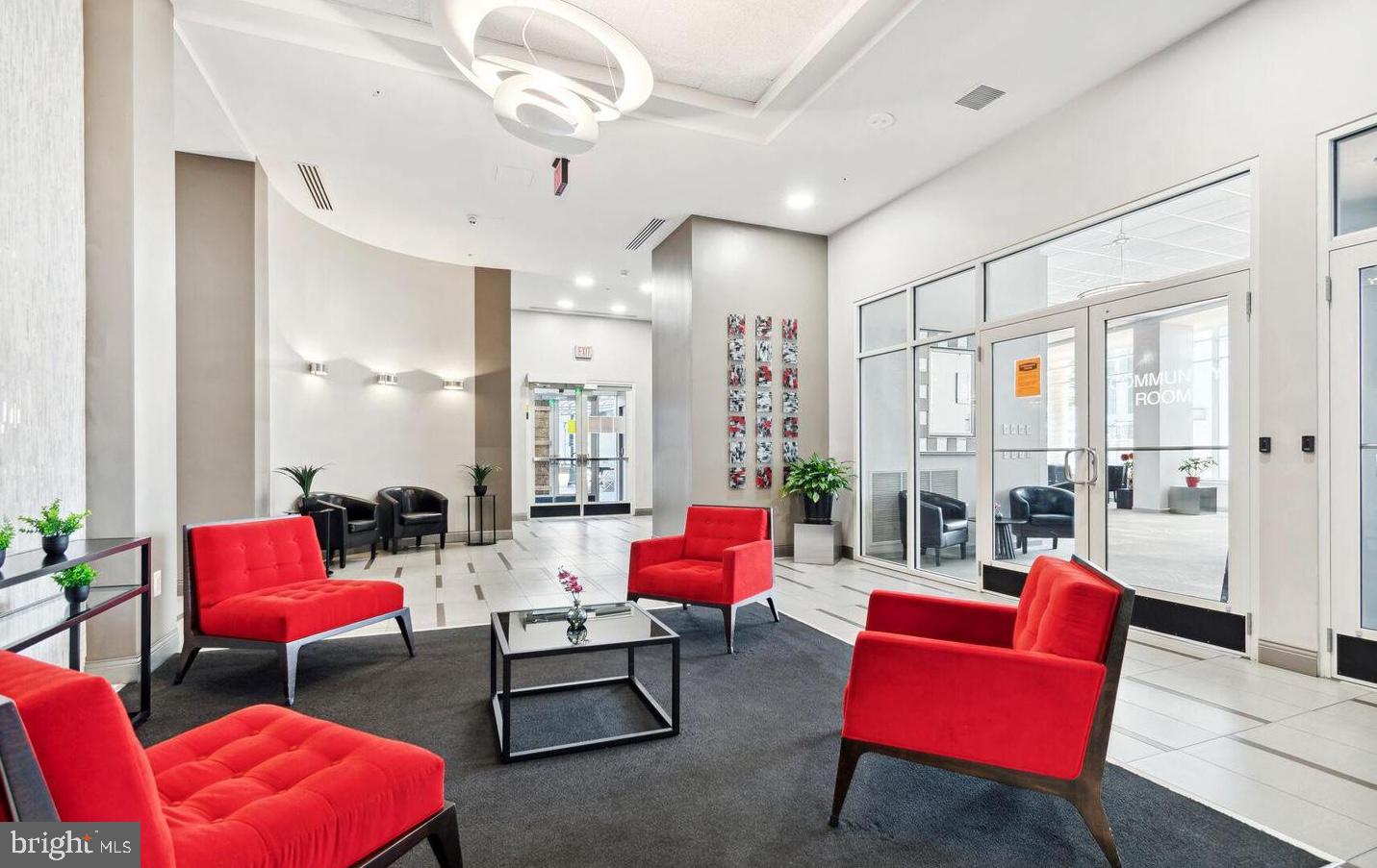 CRESCENT - Residential Lease