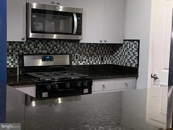 CRESCENT - Residential Lease