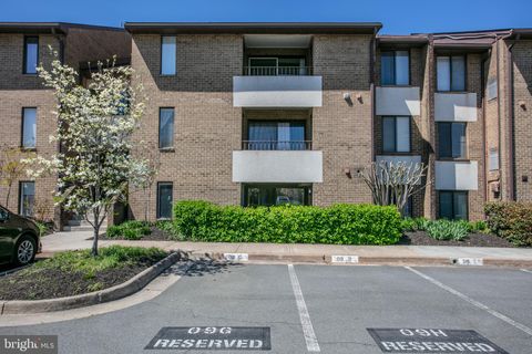 509 FLORIDA AVENUE T4 HERNDON VA 20170