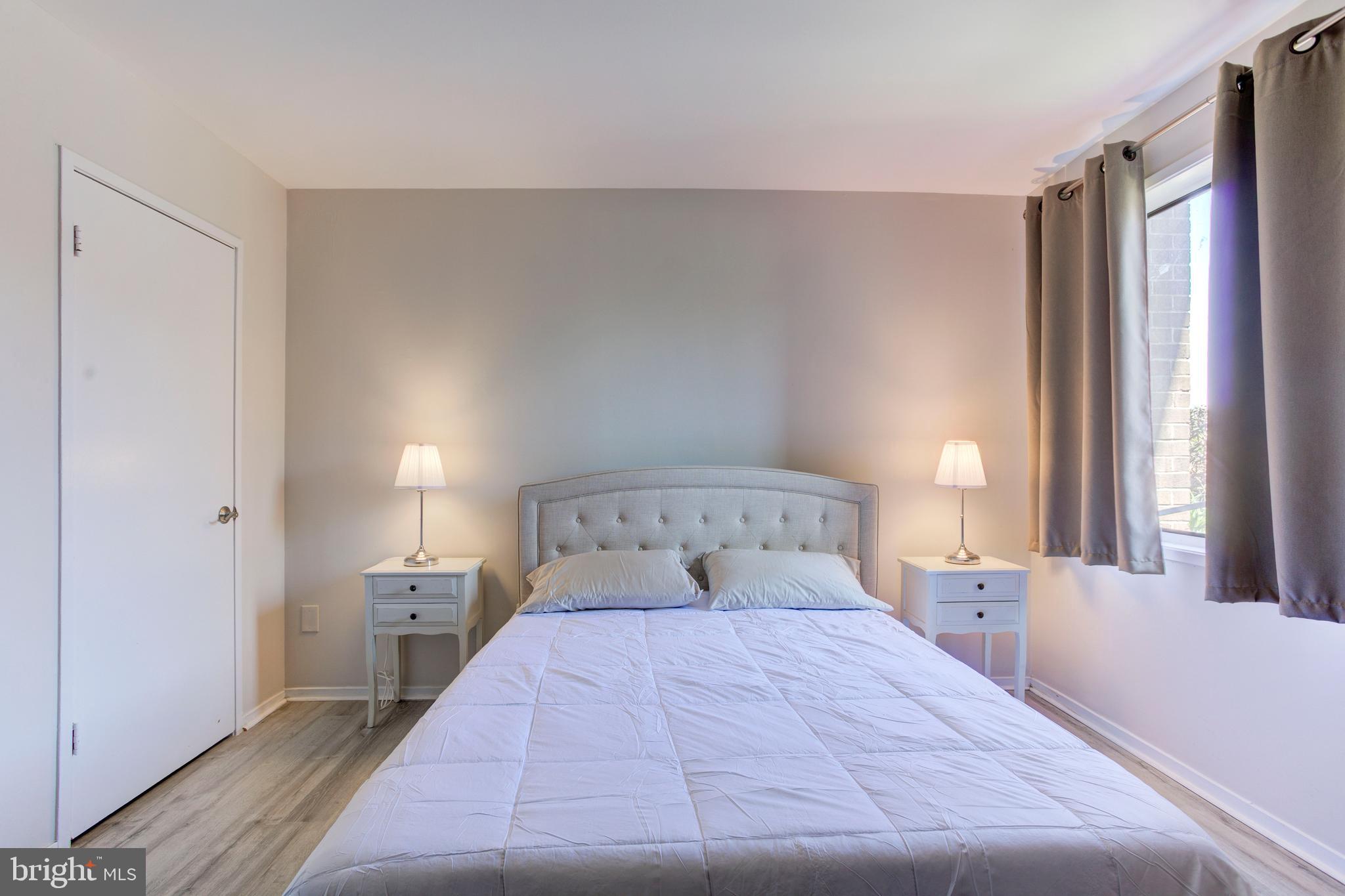 JEFFERSON MEWS - Residential