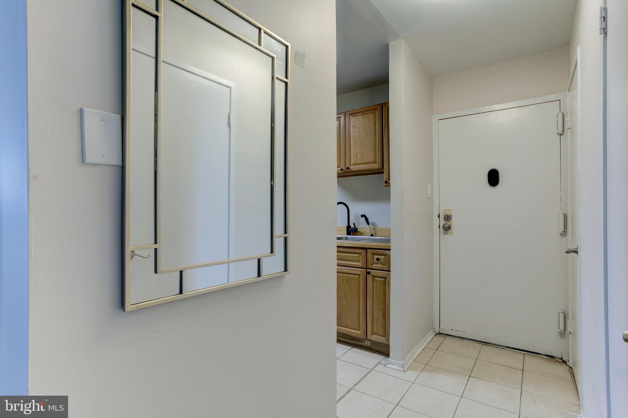 JEFFERSON MEWS - Residential