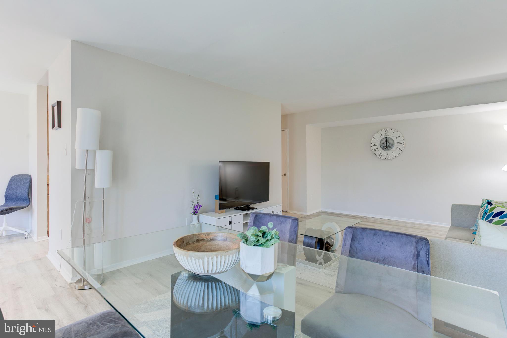 JEFFERSON MEWS - Residential