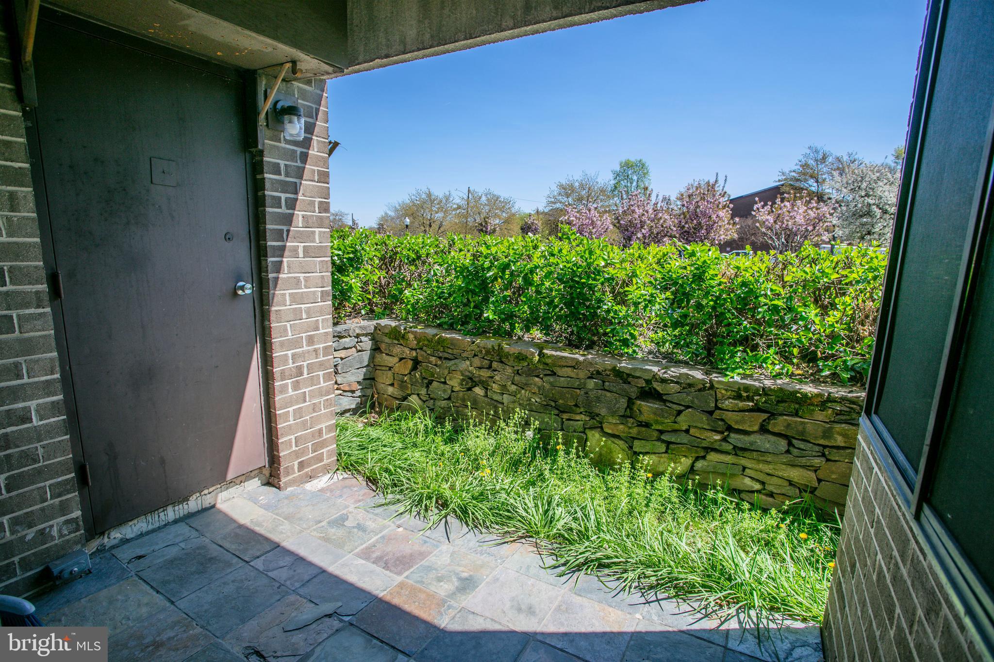 JEFFERSON MEWS - Residential