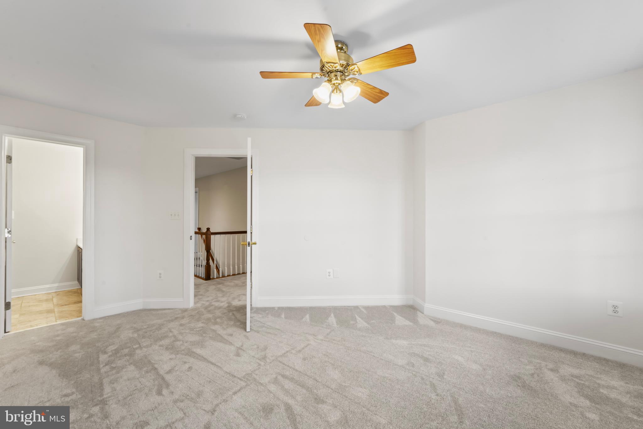 WATERFORD MEADOWS - Residential