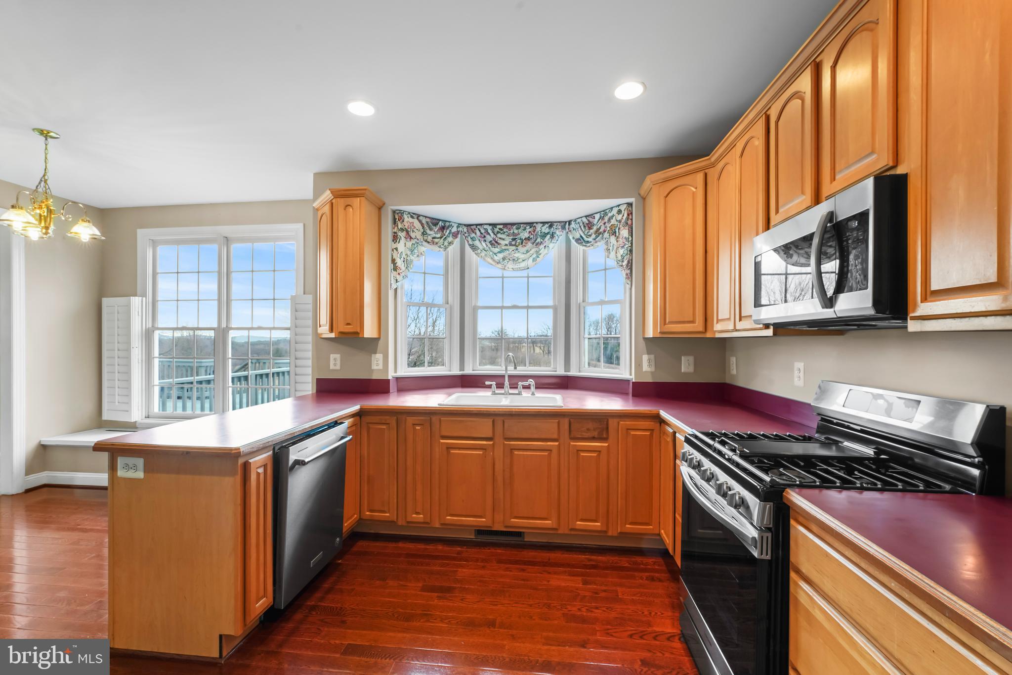 WATERFORD MEADOWS - Residential