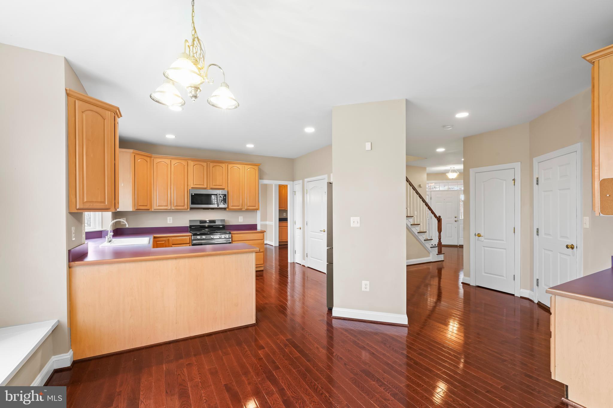 WATERFORD MEADOWS - Residential