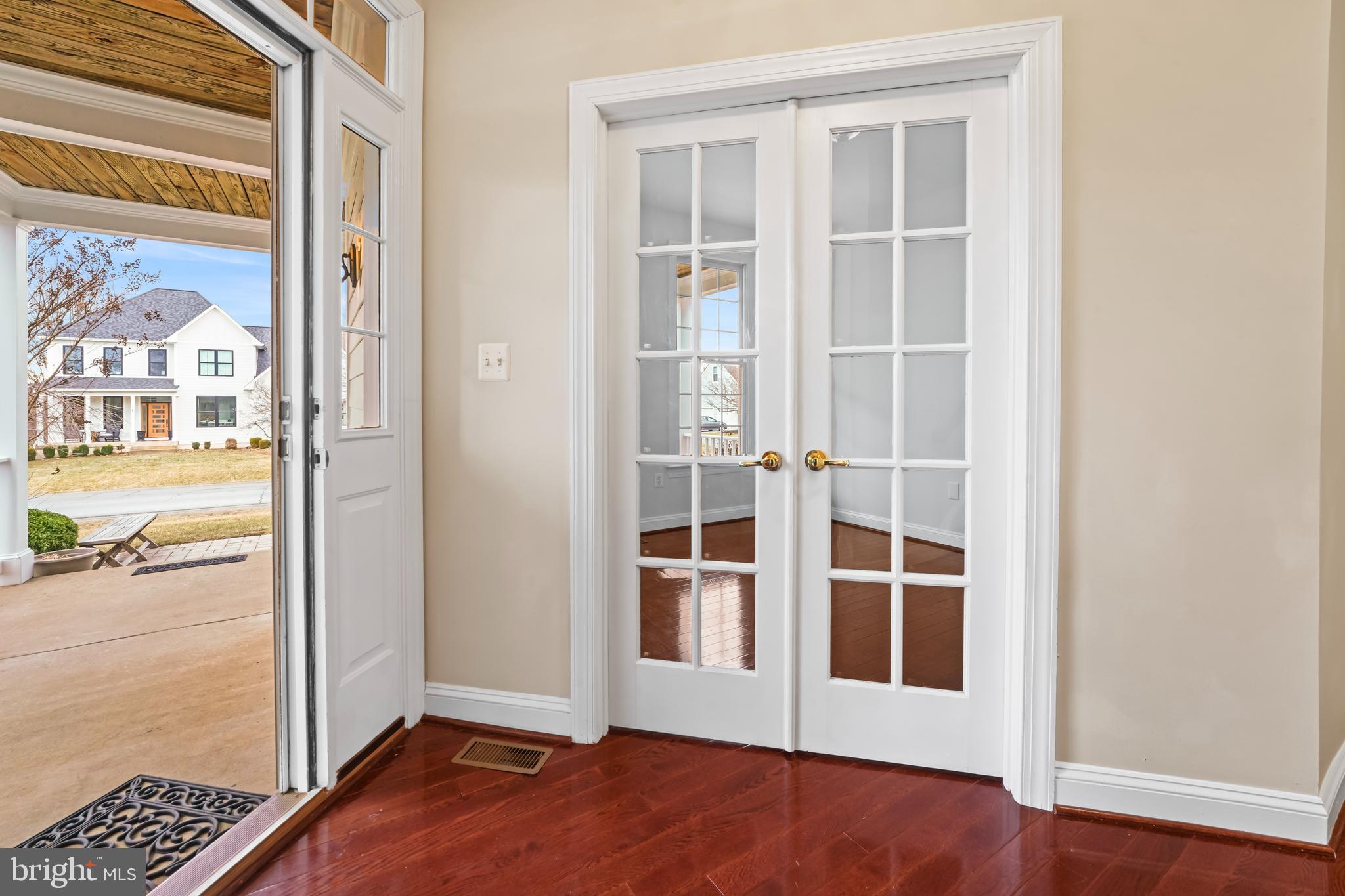 WATERFORD MEADOWS - Residential