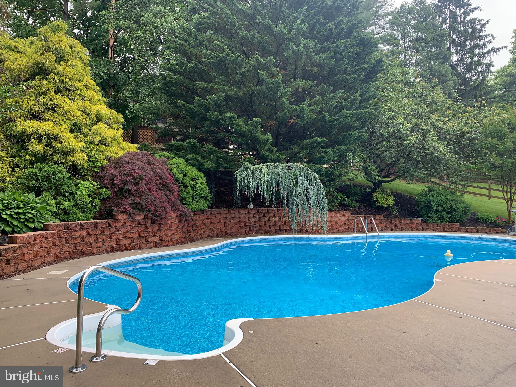 BRIGHTWOOD ACRES EAST - Residential