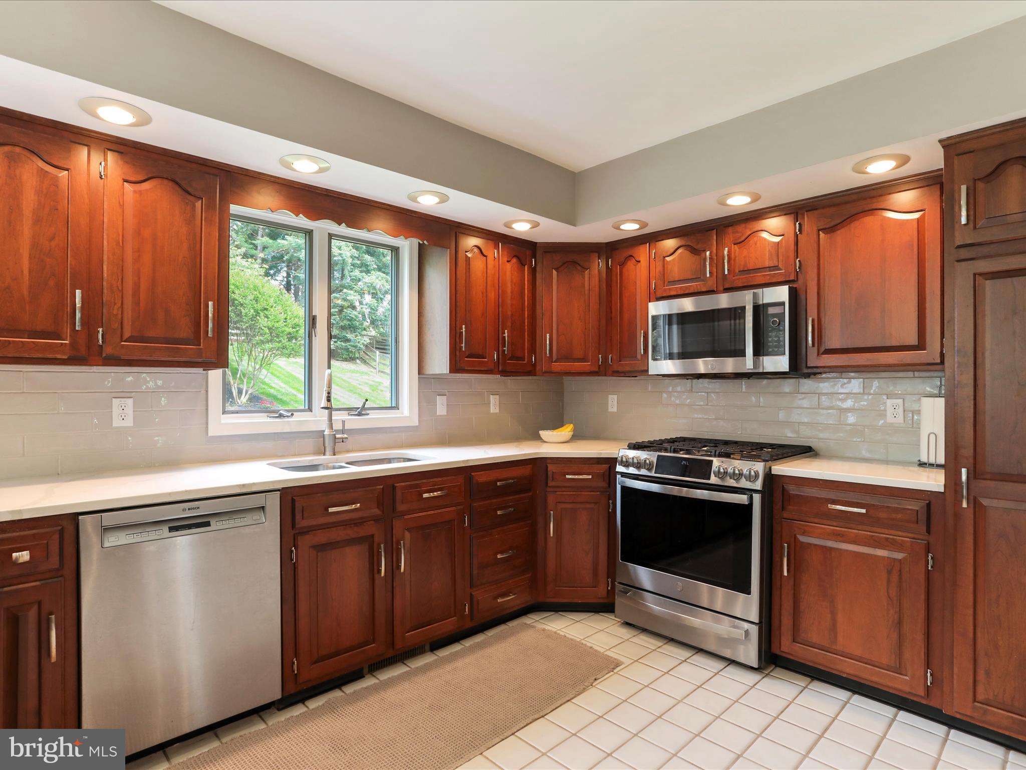 BRIGHTWOOD ACRES EAST - Residential