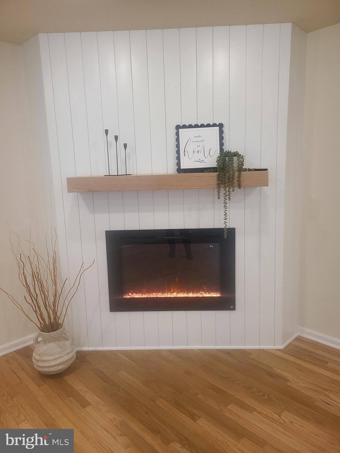 MONTGOMERY GREENE - Residential Lease