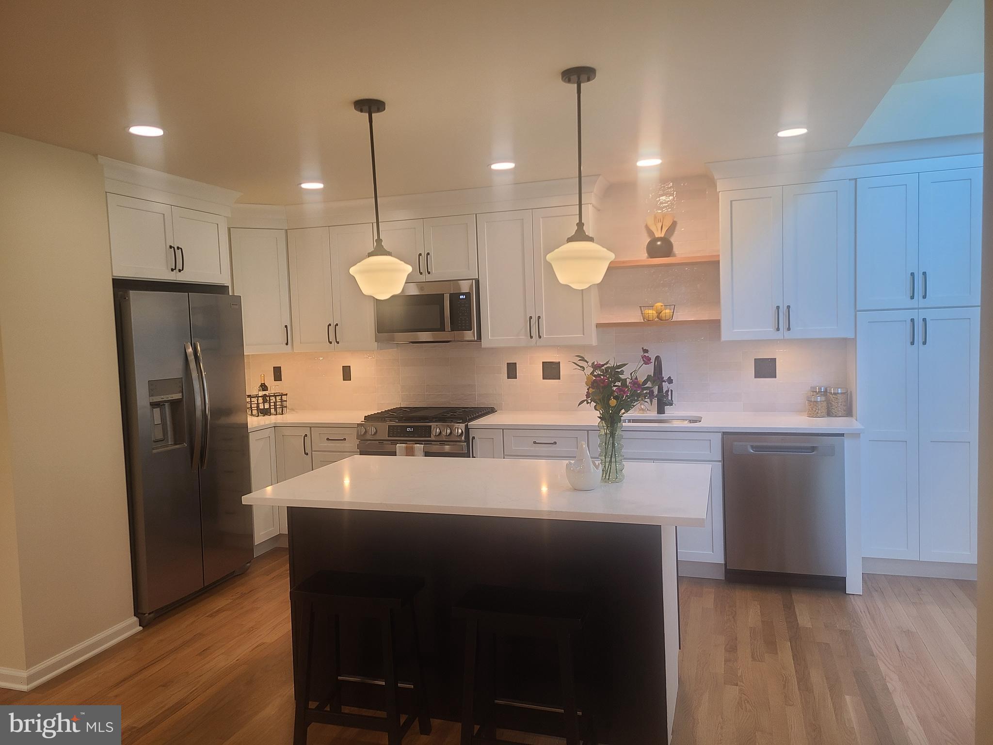 MONTGOMERY GREENE - Residential Lease