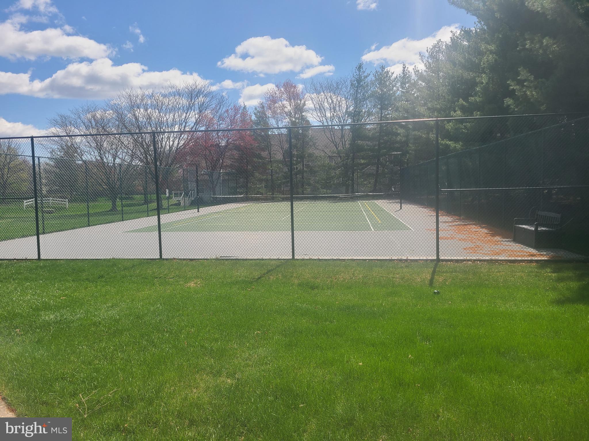 MONTGOMERY GREENE - Residential Lease