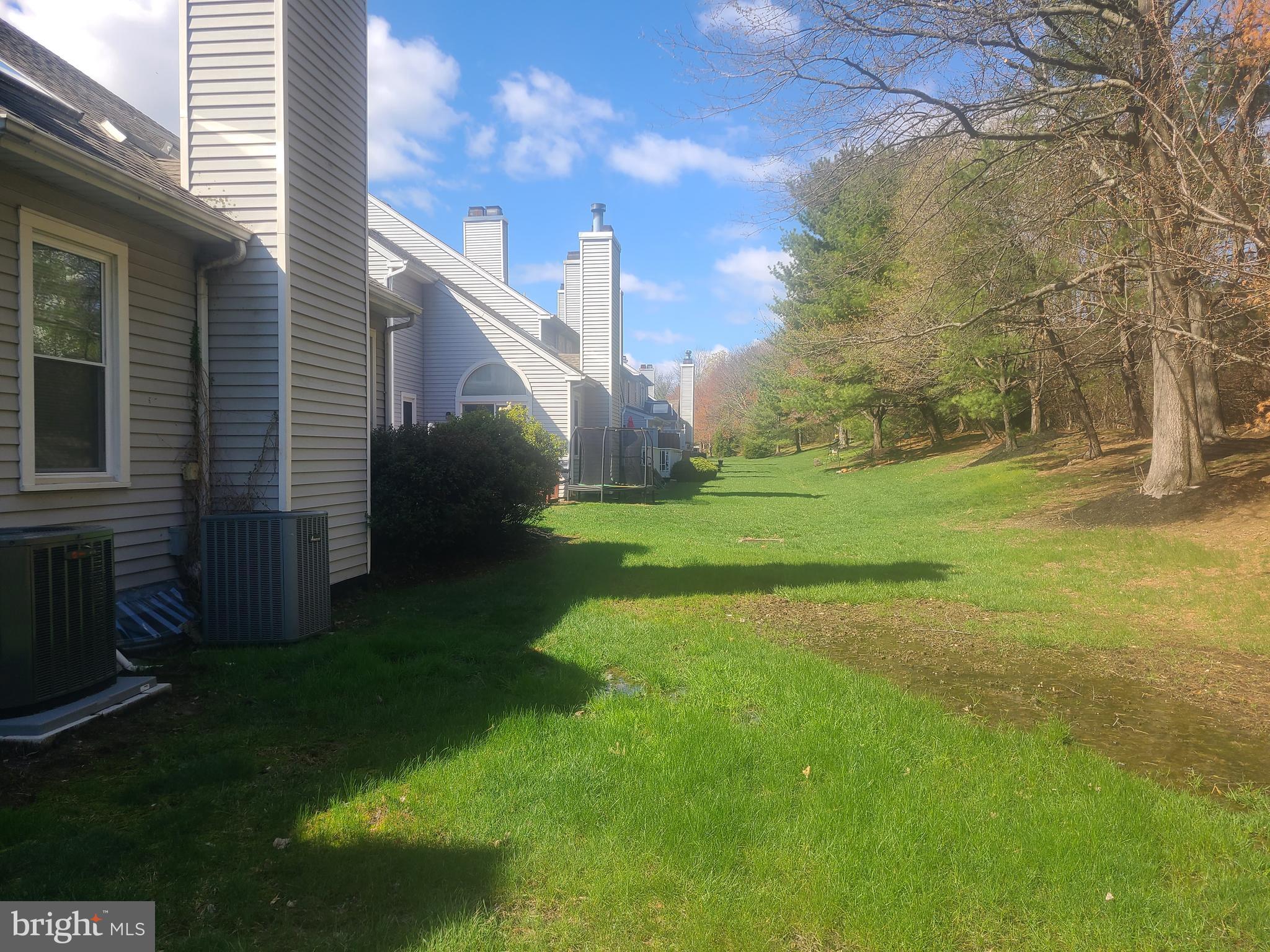 MONTGOMERY GREENE - Residential Lease