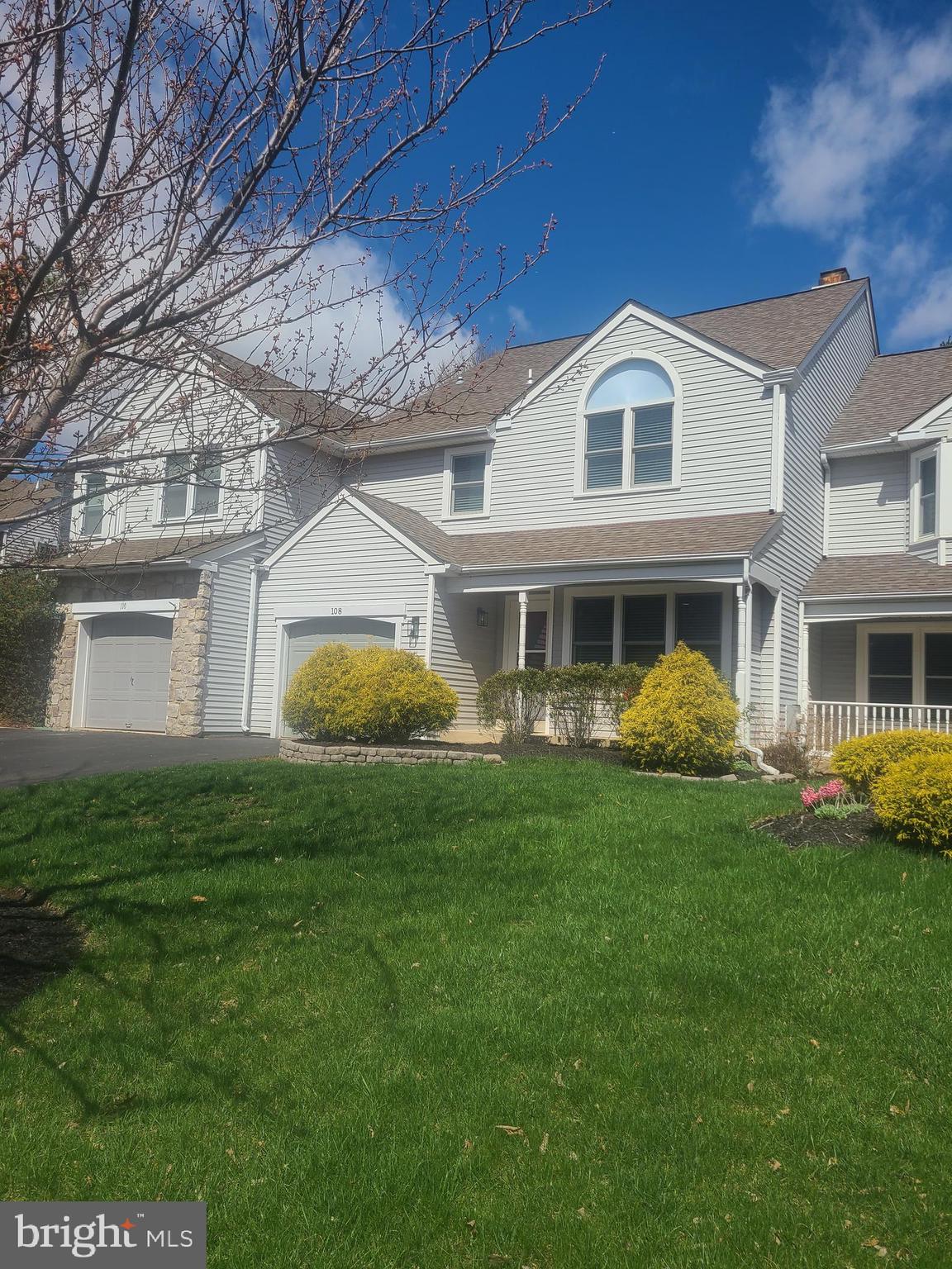 MONTGOMERY GREENE - Residential Lease