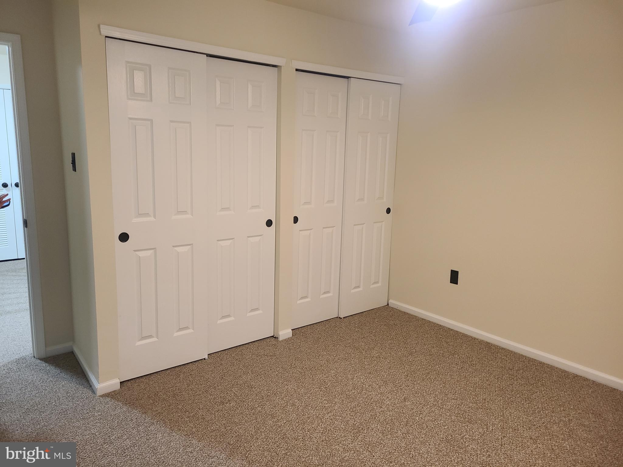 MONTGOMERY GREENE - Residential Lease