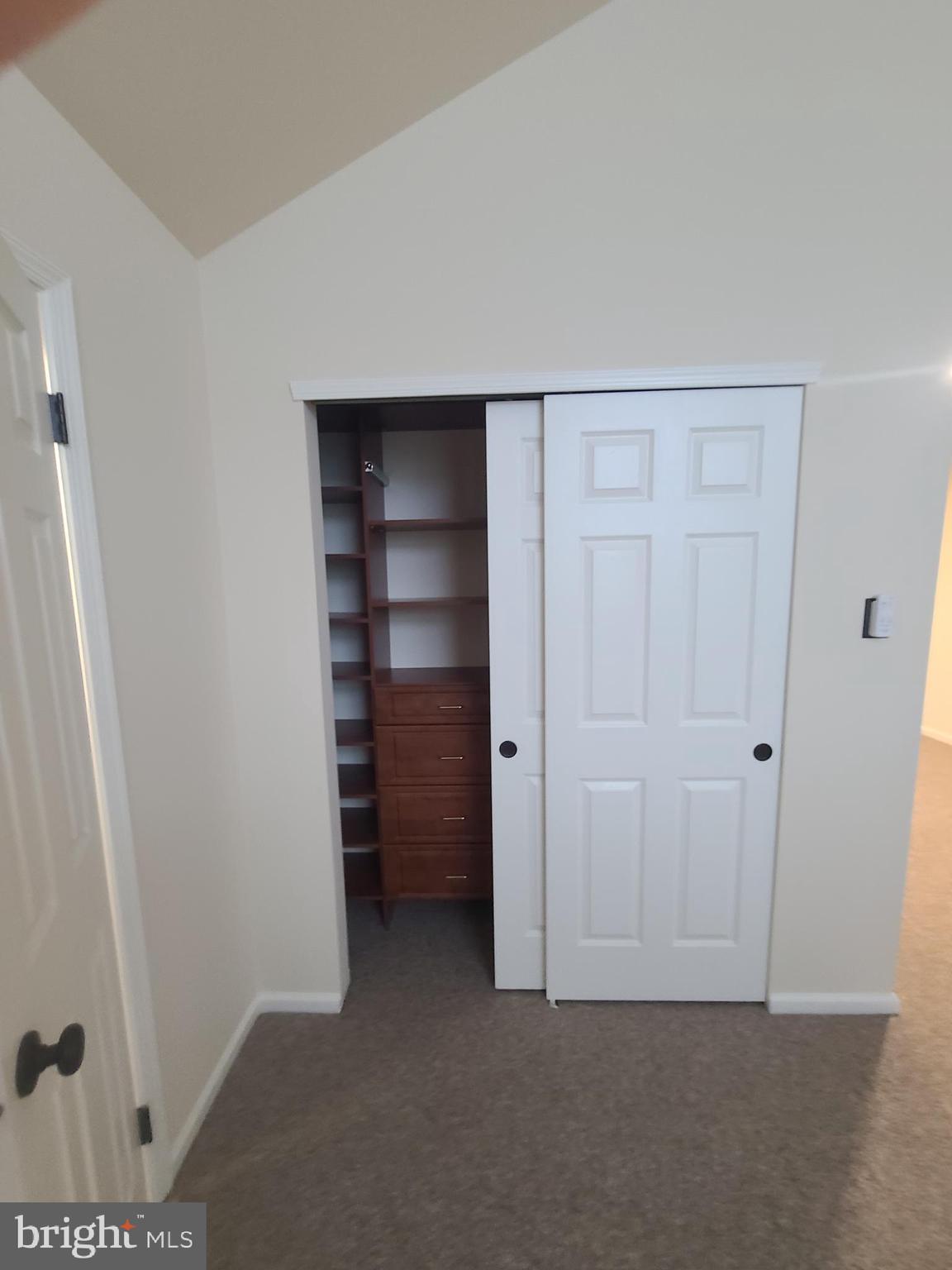 MONTGOMERY GREENE - Residential Lease