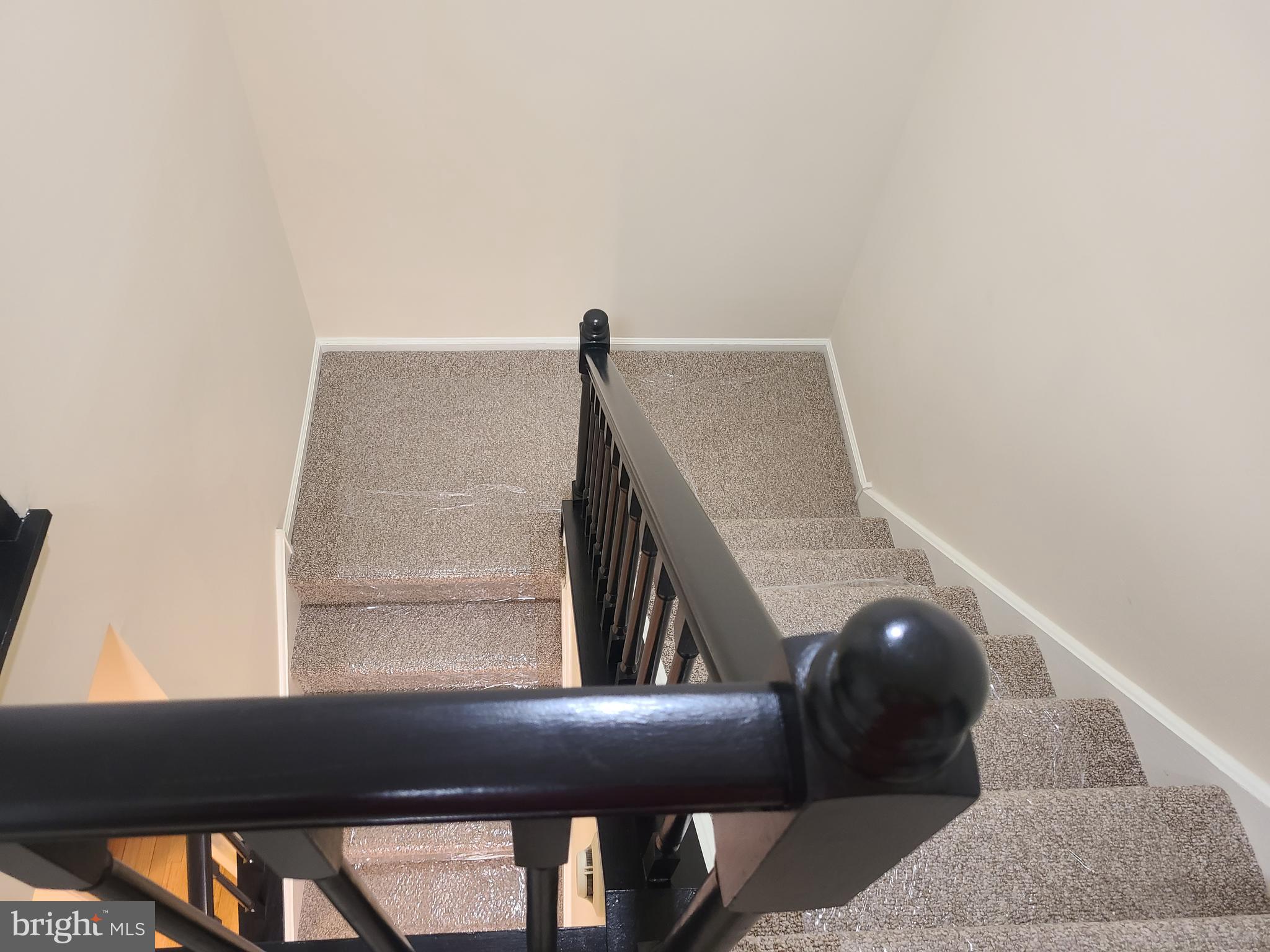 MONTGOMERY GREENE - Residential Lease