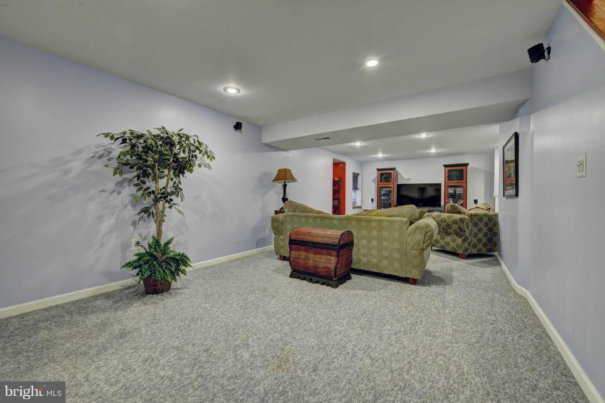 KINGSTOWNE - Residential