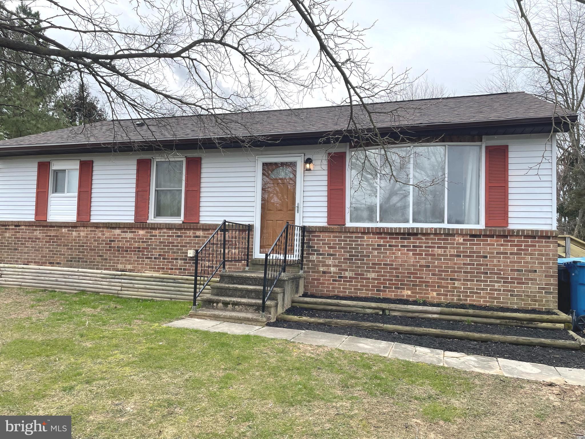 HERITAGE WOODS - Residential