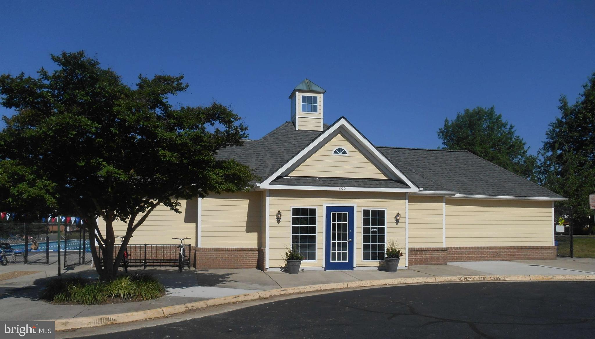 POTOMAC CROSSING - Residential
