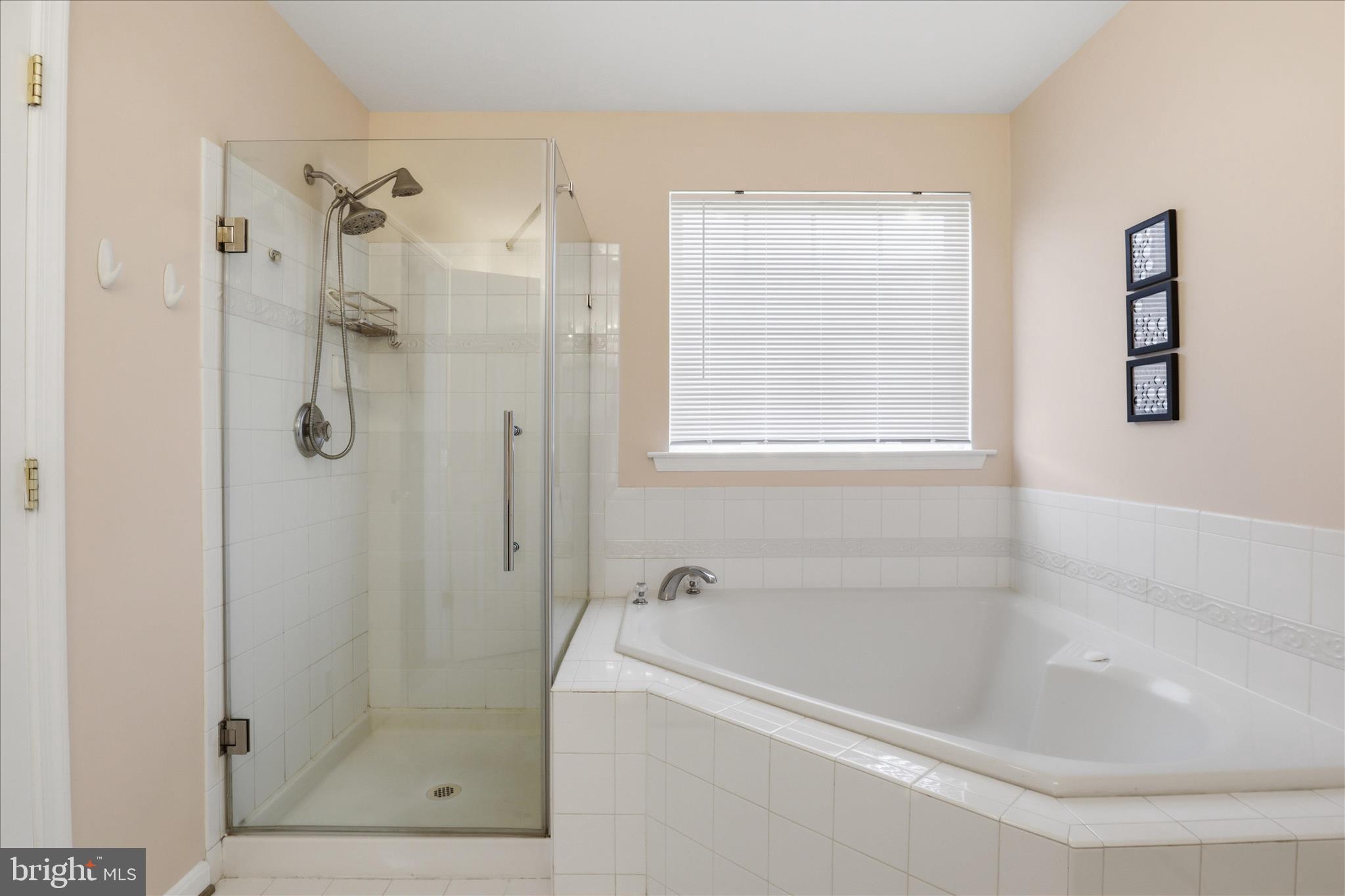 POTOMAC CROSSING - Residential