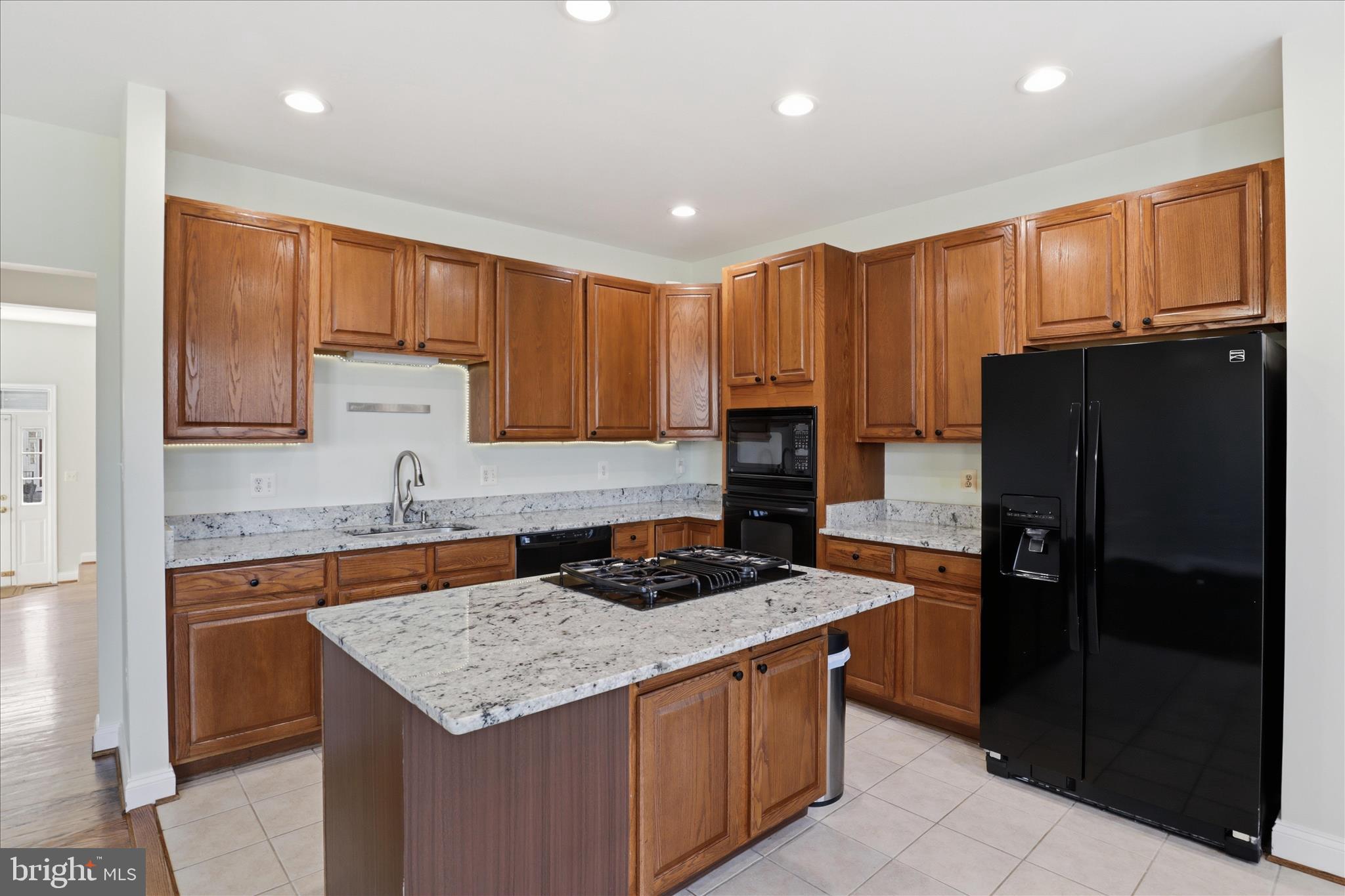 POTOMAC CROSSING - Residential