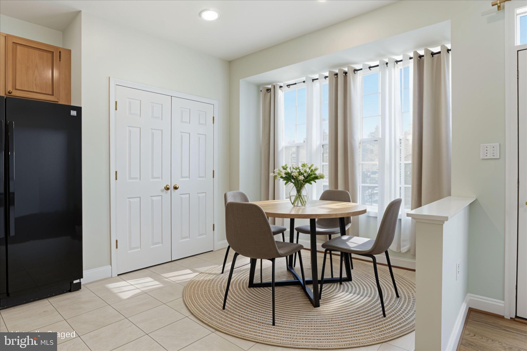 POTOMAC CROSSING - Residential