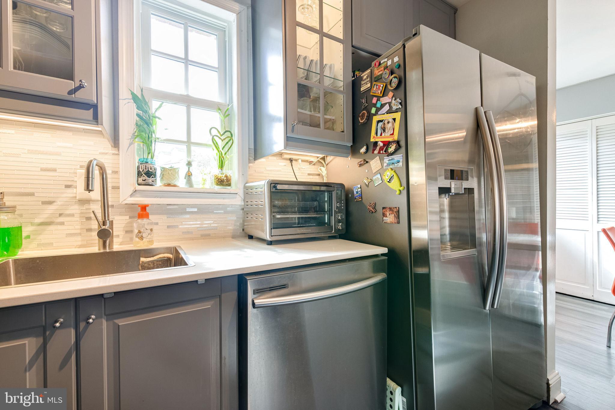 POTOWMACK CROSSING - Residential Lease