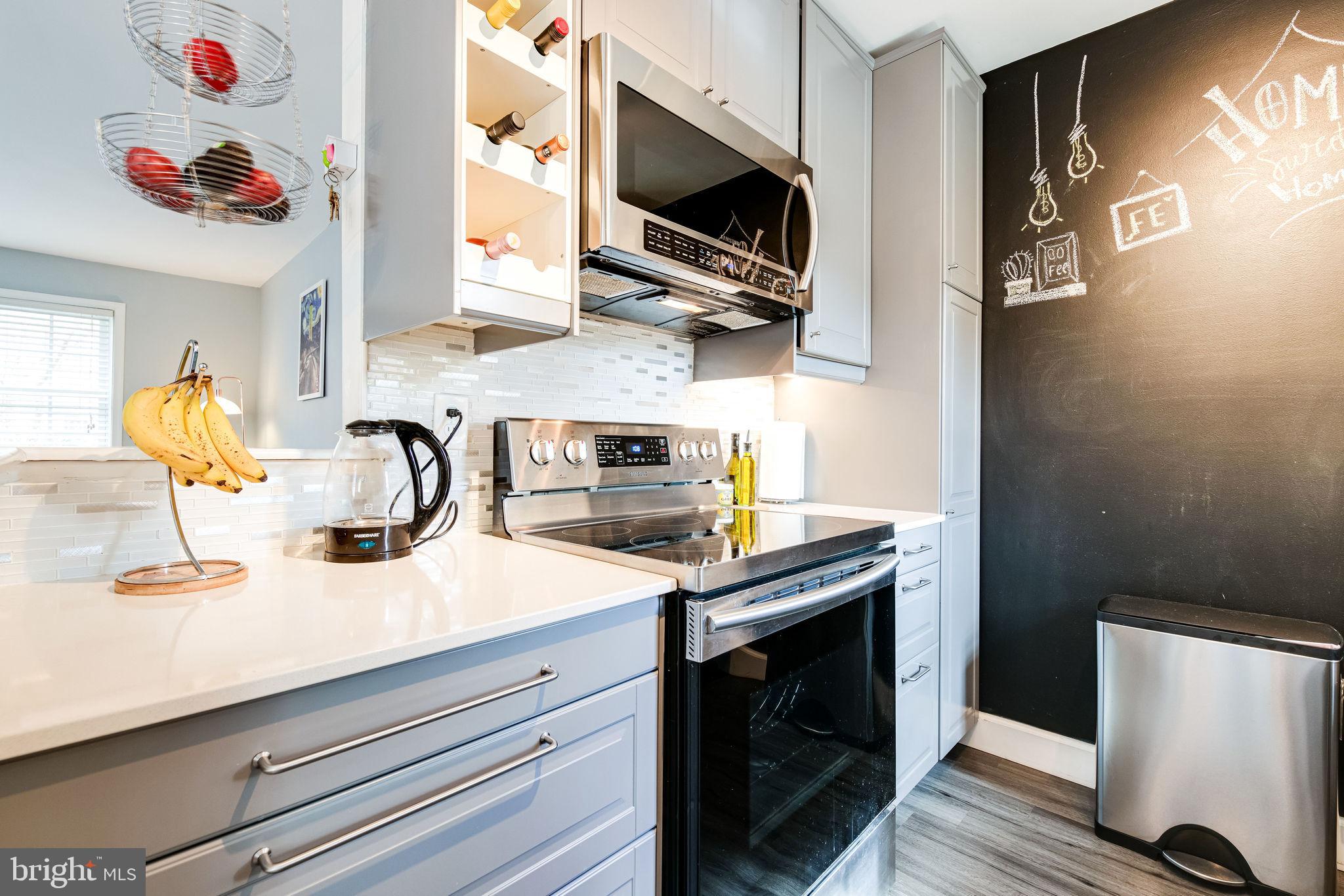 POTOWMACK CROSSING - Residential Lease