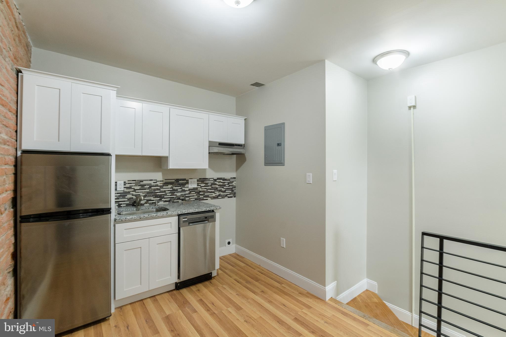 1126 E PASSYUNK AVENUE UNIT 1