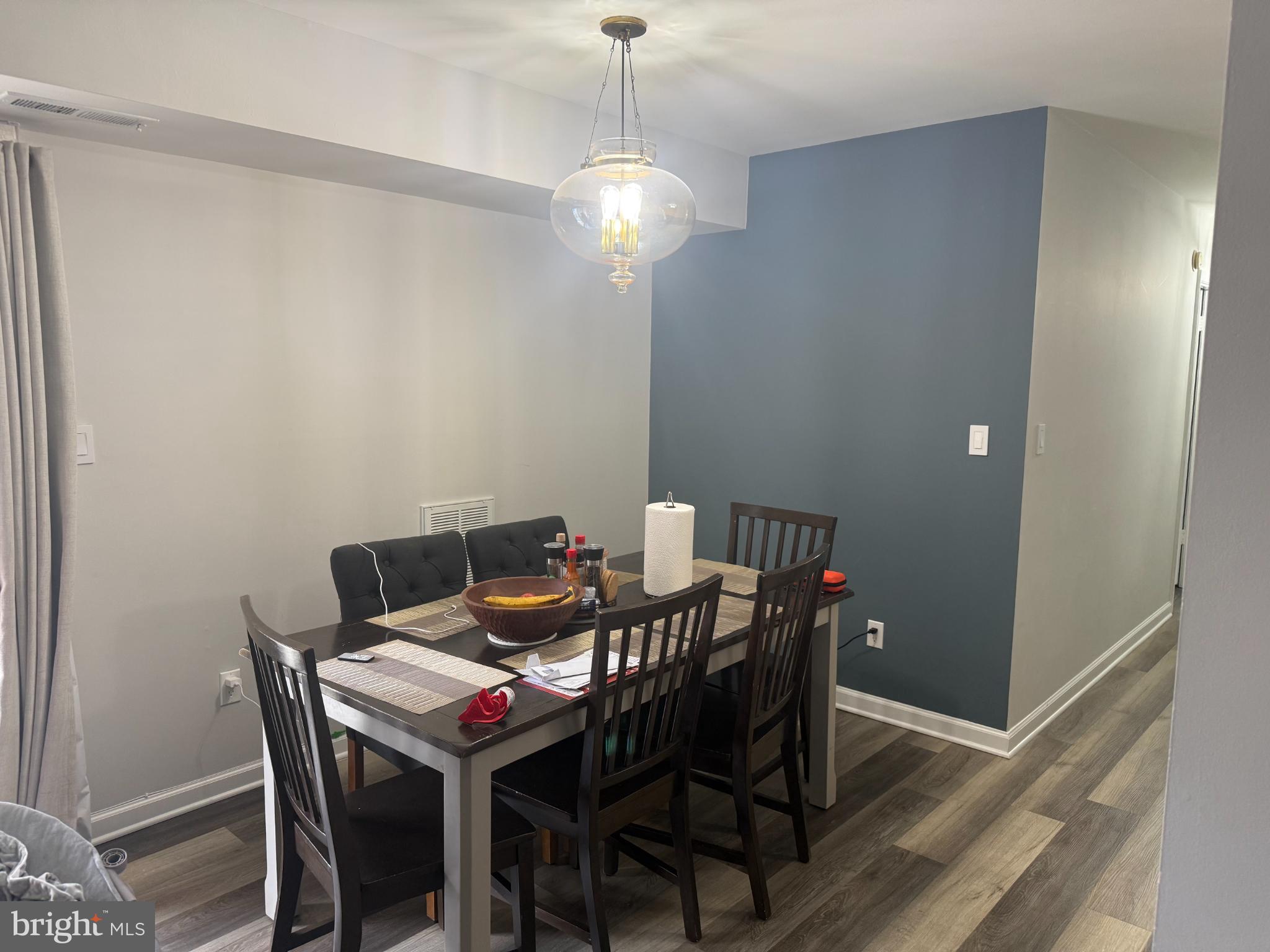 WEST LANHAM - Residential