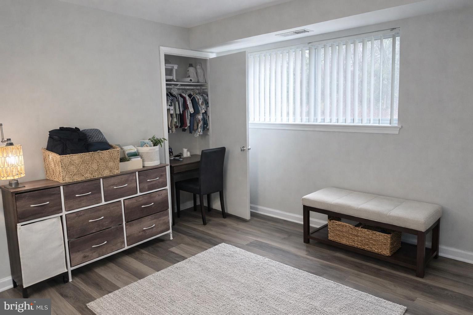 WEST LANHAM - Residential