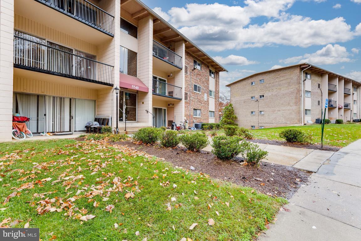 WEST LANHAM - Residential