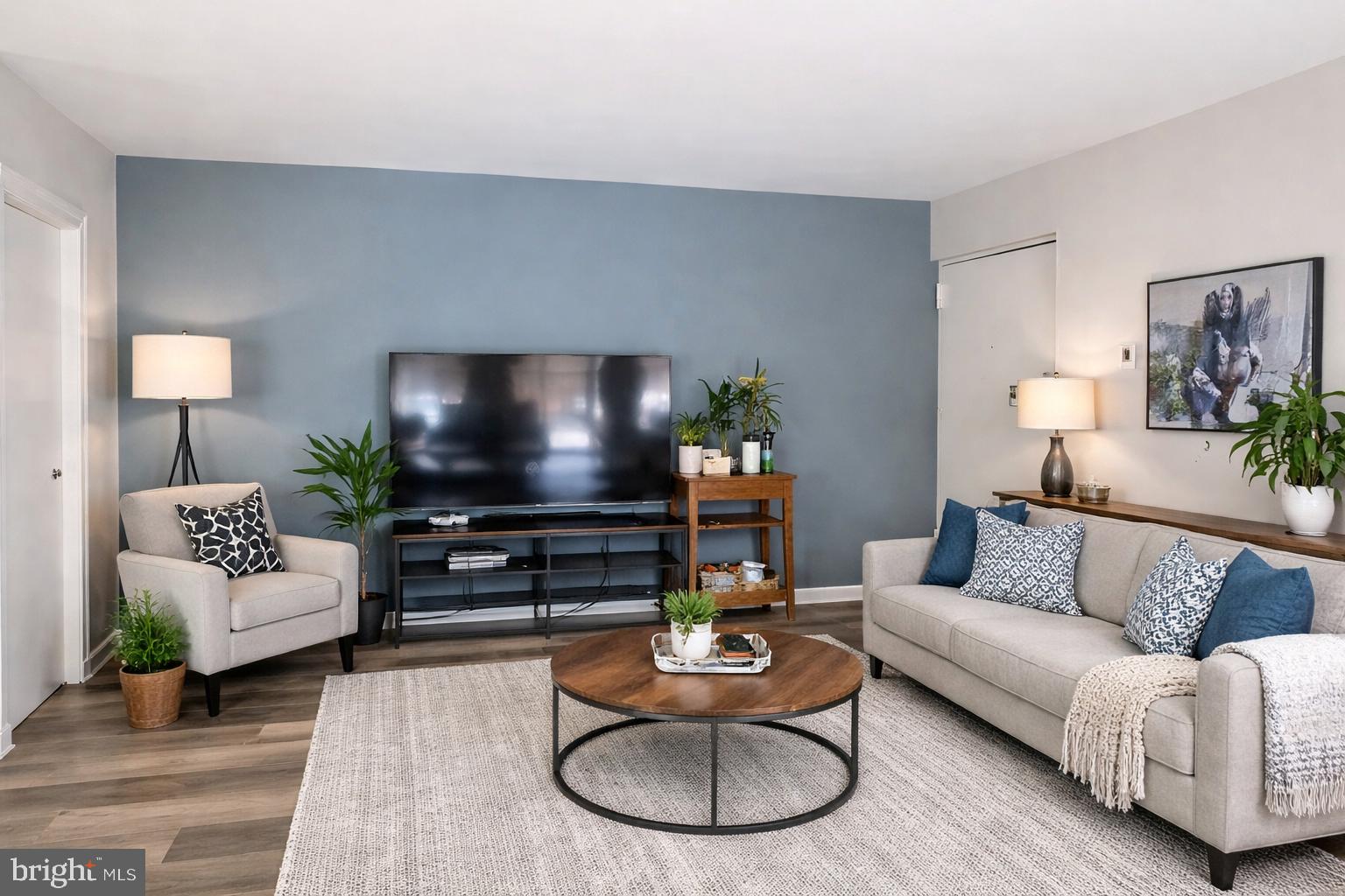 WEST LANHAM - Residential