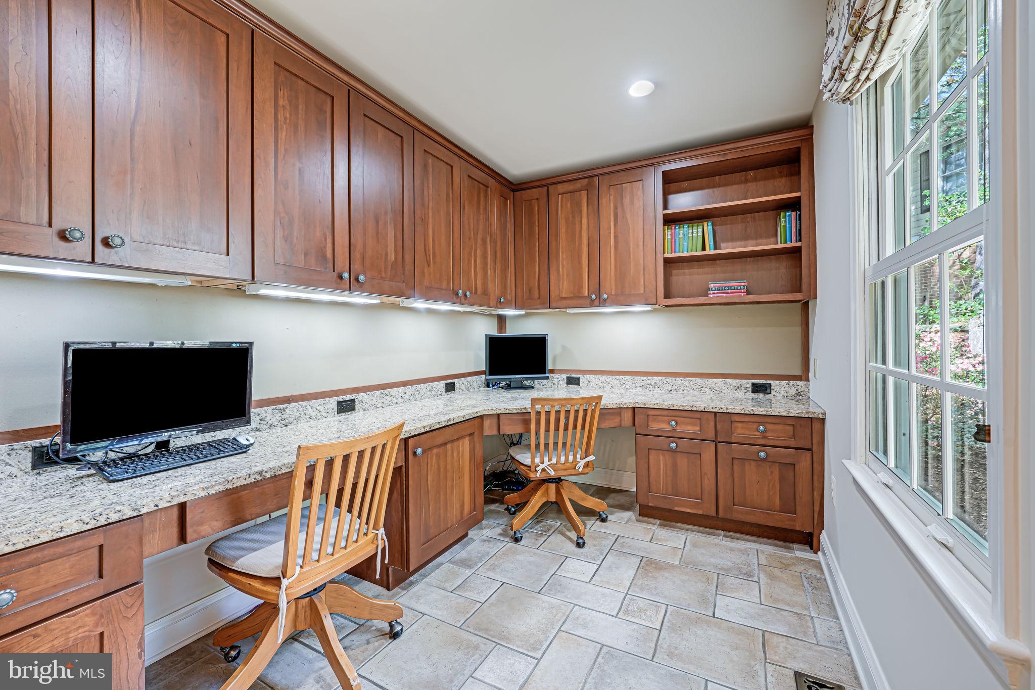 NORTH FARM - Residential