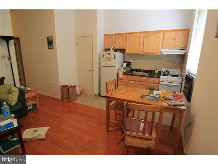 RITTENHOUSE SQUARE - Residential Lease