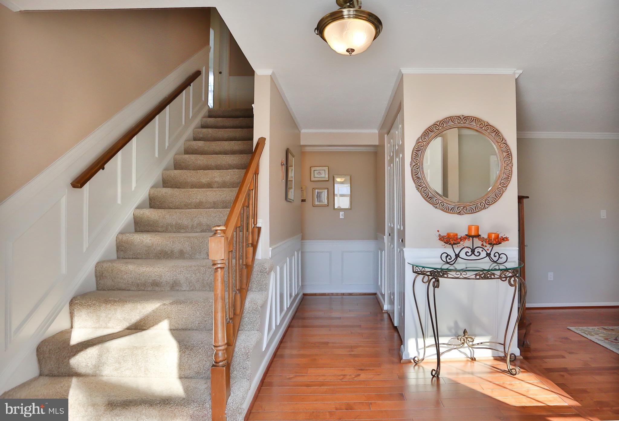 COUNTRY CLUB LAKE - Residential