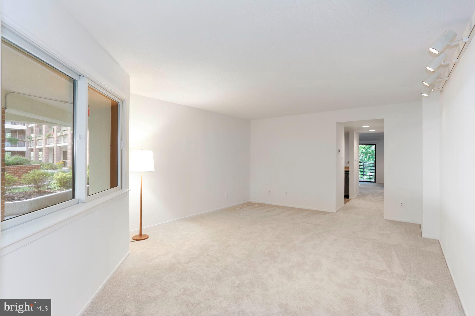 THOREAU PLACE CONDOS - Residential