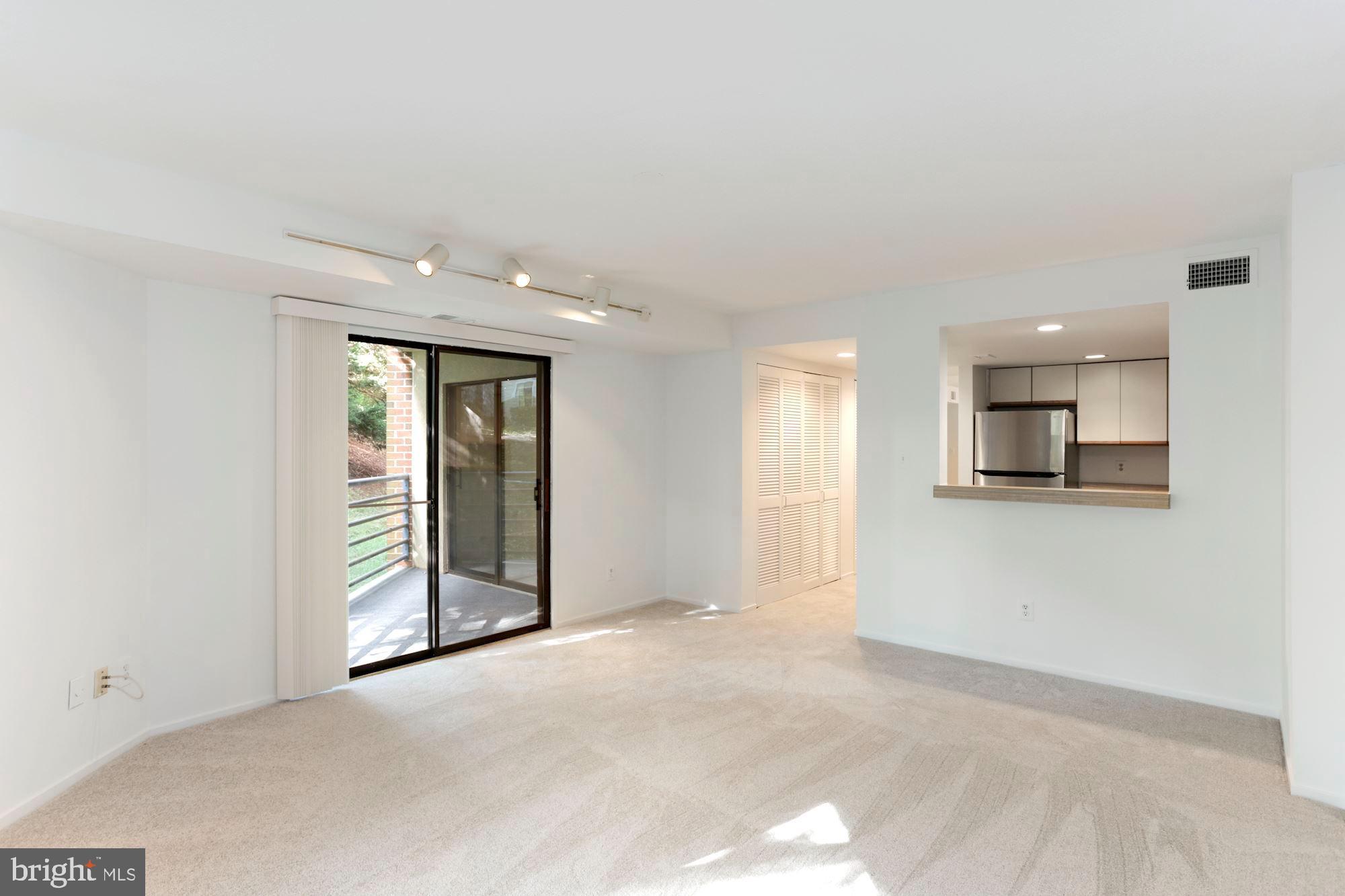 THOREAU PLACE CONDOS - Residential