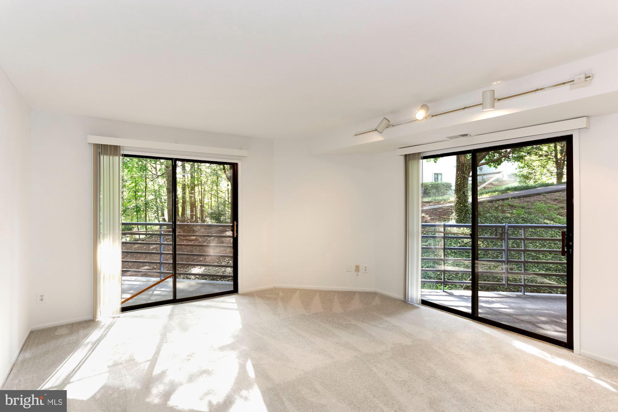 THOREAU PLACE CONDOS - Residential