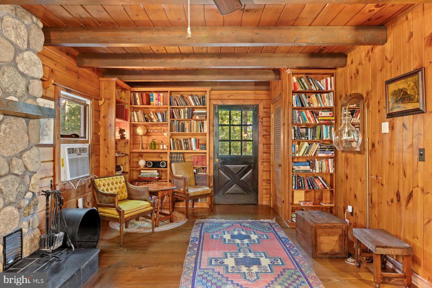 WOODBROOK - Residential