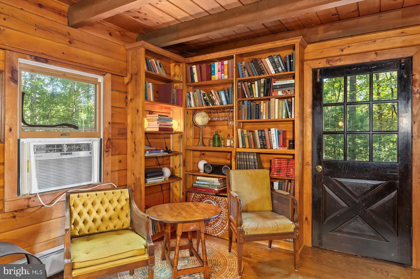 WOODBROOK - Residential