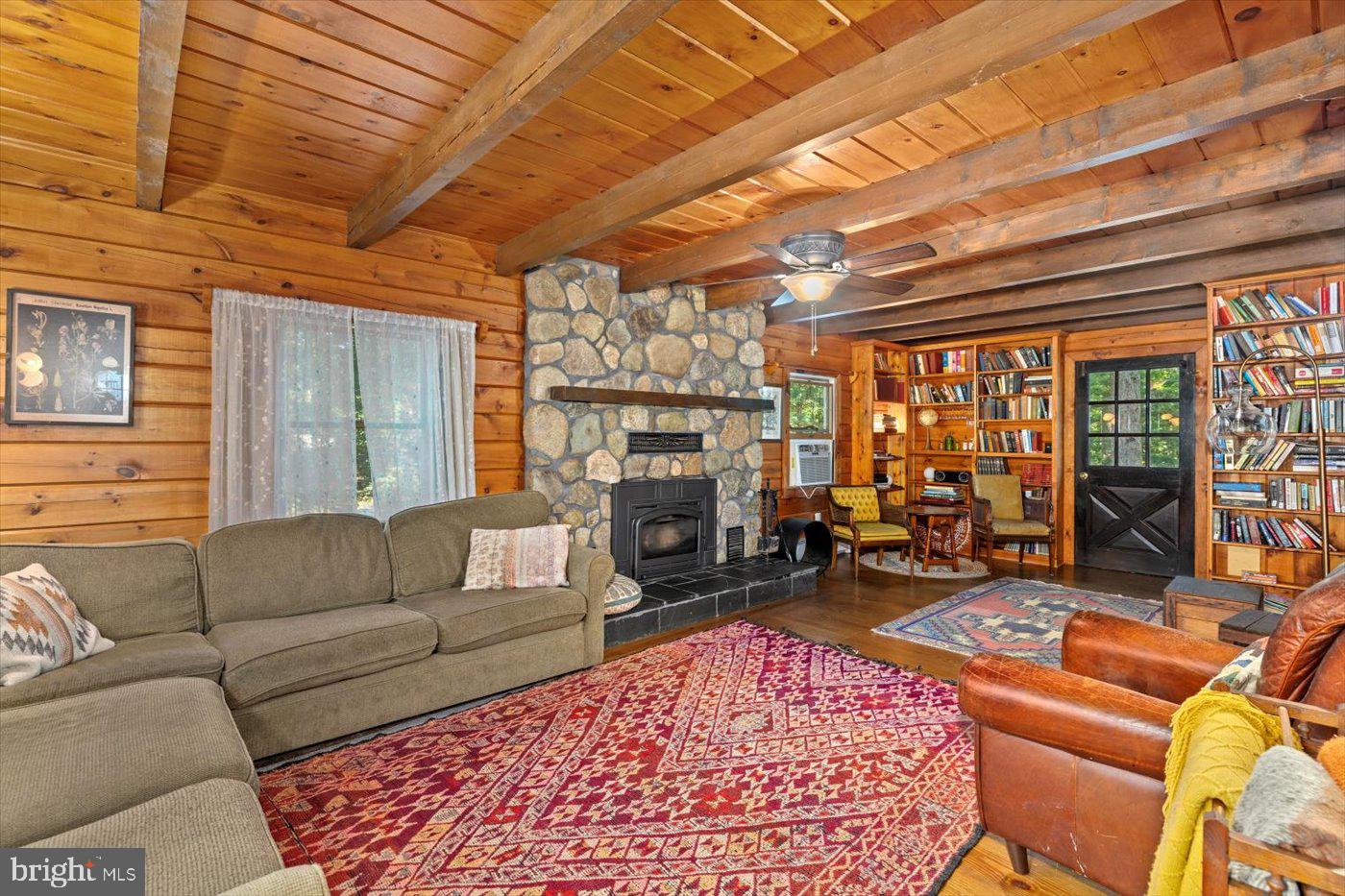 WOODBROOK - Residential