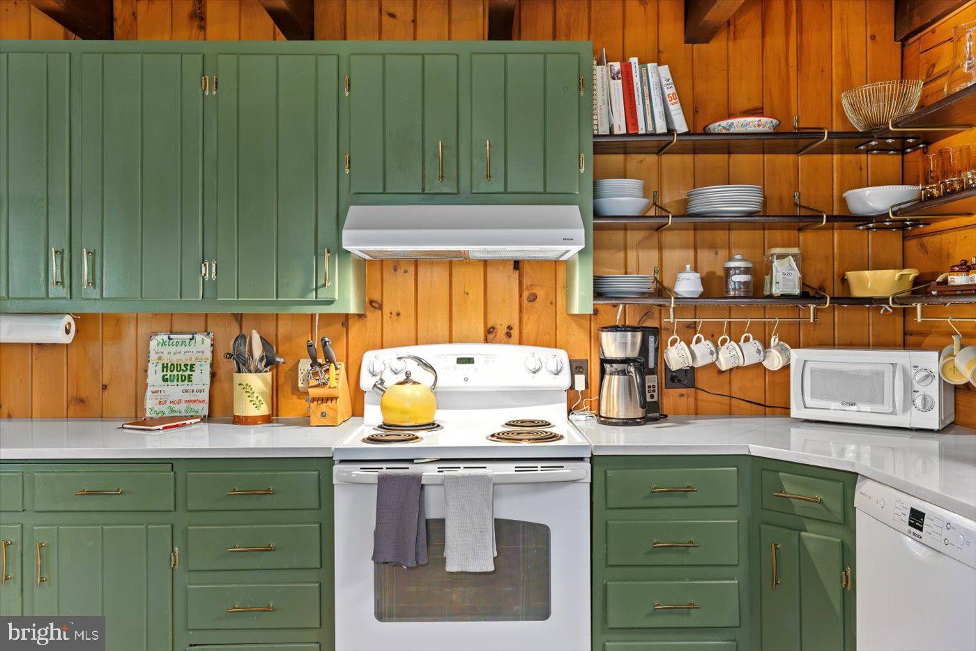 WOODBROOK - Residential